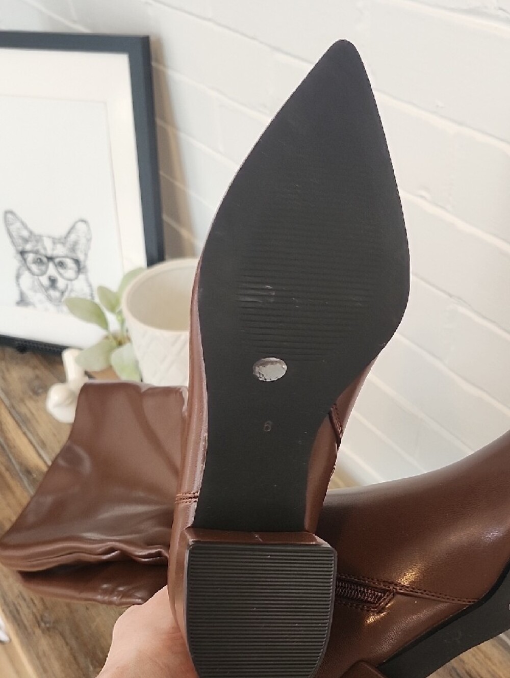 Brown Boots - Women's 6 - Picture 6 of 8